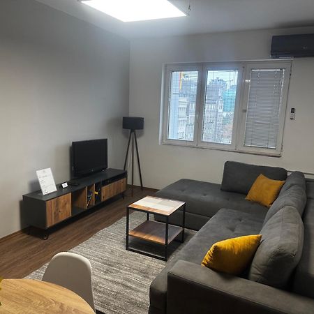 Center Apartments Скопие Екстериор снимка