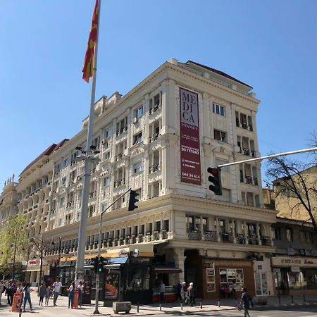 Center Apartments Скопие Екстериор снимка